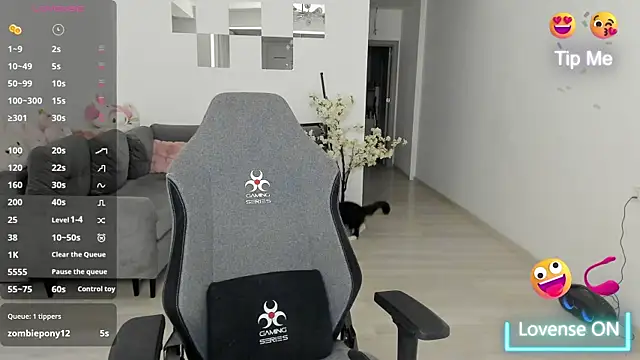 Snapshot of LovelyBianca chatting on February 14, 2026, 12:00 am LovelyBianca online show from February 14, 2026, 12:00 am