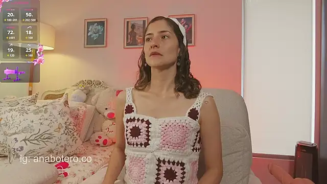 KittyAna online show from October 29, 2025, 7:35 pm