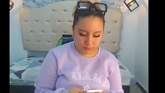 Snapshot of Kathiasaints chatting on March 29, 2026, 6:42 pm Kathiasaints online show from March 29, 2026, 6:42 pm