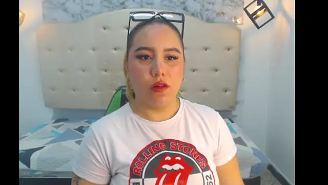 Snapshot of Kathiasaints chatting on March 30, 2026, 8:54 pm Kathiasaints online show from March 30, 2026, 8:54 pm