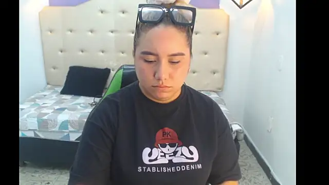 Snapshot of Kathiasaints chatting on March 5, 2026, 10:05 pm Kathiasaints online show from March 5, 2026, 10:05 pm