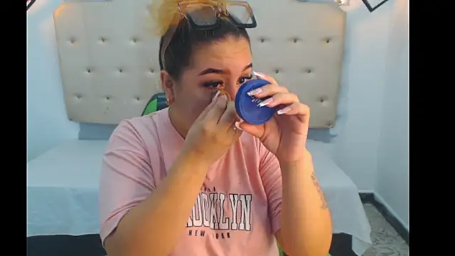 Snapshot of Kathiasaints chatting on April 6, 2026, 7:59 pm Kathiasaints online show from April 6, 2026, 7:59 pm