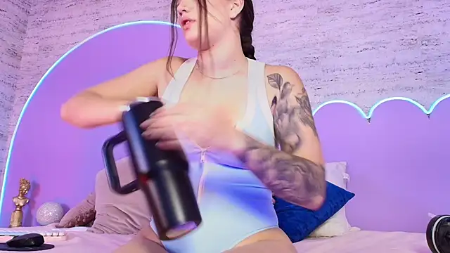 Snapshot of Giaa_Ross chatting on May 8, 2026, 7:50 pm Giaa Ross online show from May 8, 2026, 7:50 pm