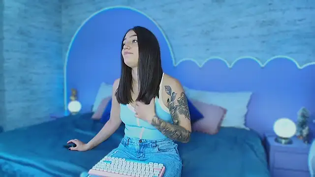 Giaa Ross online show from March 31, 2026, 7:38 pm