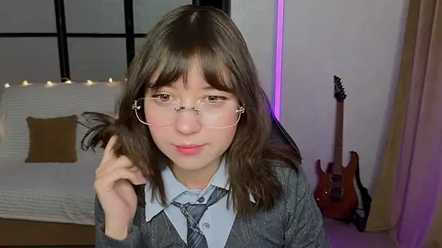 Snapshot of Lina_Brownie chatting on November 29, 2025, 10:48 am Lina Brownie online show from November 29, 2025, 10:48 am