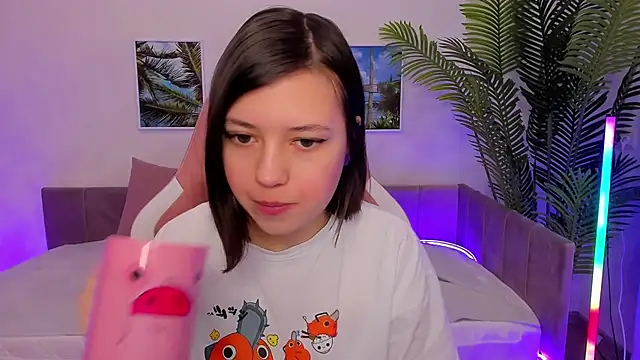 Snapshot of Lina_Brownie chatting on March 1, 2025, 1:53 am Lina Brownie online show from March 1, 2025, 1:53 am