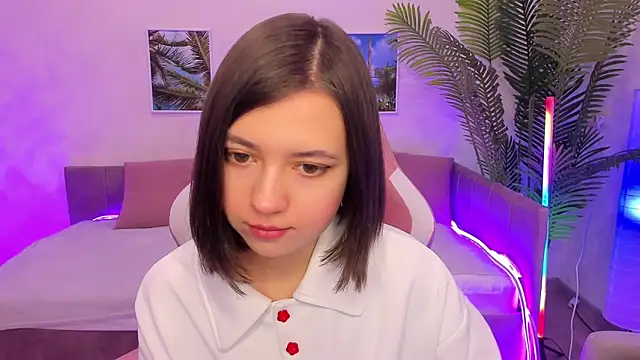 Snapshot of Lina_Brownie chatting on February 11, 2025, 1:41 am Lina Brownie online show from February 11, 2025, 1:41 am