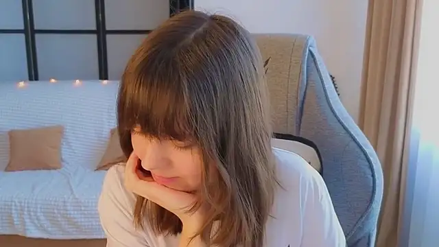 Lina Brownie online show from January 14, 2026, 4:27 am