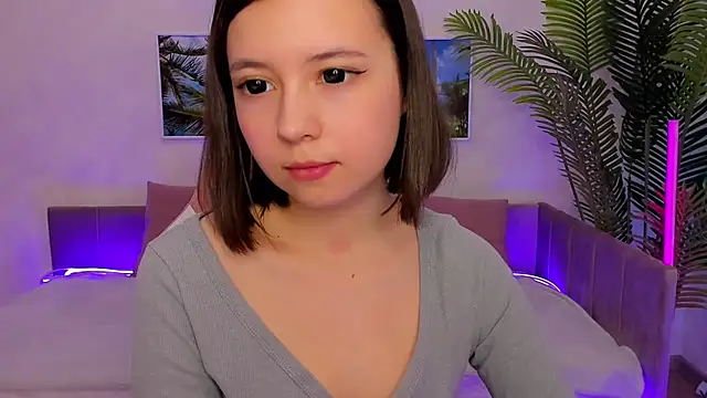 Snapshot of Lina_Brownie chatting on March 21, 2025, 5:32 am Lina Brownie online show from March 21, 2025, 5:32 am