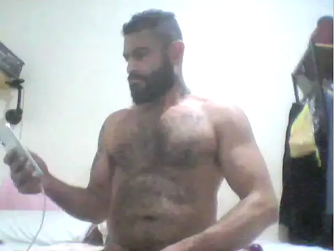 BrenoBernardo online show from October 29, 2025, 10:09 pm