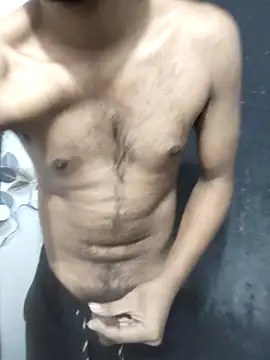 Snapshot of Self-satisfied chatting on November 13, 2025, 8:35 pm Self-satisfied online show from November 13, 2025, 8:35 pm