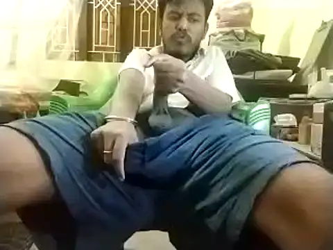 Snapshot of Self-satisfied chatting on December 14, 2024, 7:57 pm Self-satisfied online show from December 14, 2024, 7:57 pm