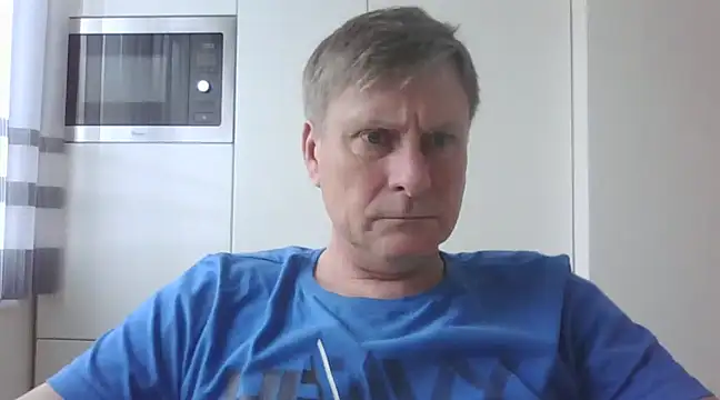 Snapshot of johnnym1 chatting on January 31, 2025, 9:16 am johnnym1 online show from January 31, 2025, 9:16 am