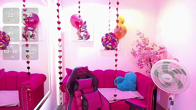 Snapshot of Miss_dolly_ chatting on February 13, 2026, 12:27 pm Miss dolly online show from February 13, 2026, 12:27 pm