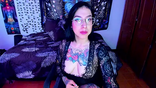Snapshot of alice_666f chatting on April 27, 2026, 3:21 pm alice 666f online show from April 27, 2026, 3:21 pm