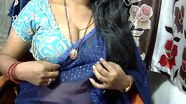 Snapshot of samyukthapuretelugu chatting on March 7, 2025, 4:02 am samyukthapuretelugu online show from March 7, 2025, 4:02 am