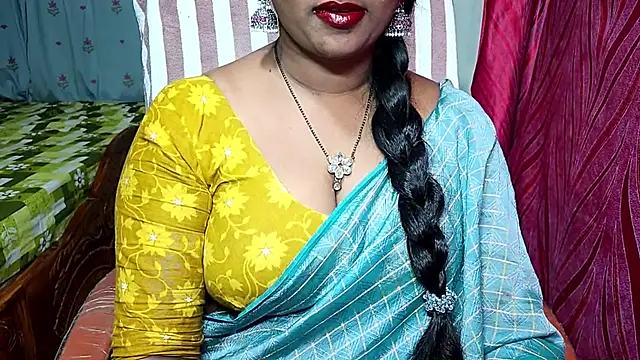 Snapshot of samyukthapuretelugu chatting on January 7, 2026, 9:14 am samyukthapuretelugu online show from January 7, 2026, 9:14 am