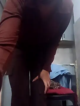 Snapshot of Aachal_7 chatting on November 15, 2025, 2:37 am Aachal 7 online show from November 15, 2025, 2:37 am