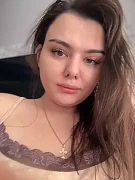 Snapshot of NikaMur chatting on May 5, 2026, 4:48 am NikaMur online show from May 5, 2026, 4:48 am