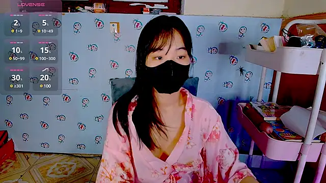   Saphia   online show from March 21, 2025, 12:51 am