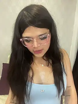 Snapshot of dayis_butera chatting on May 30, 2026, 12:50 am dayis butera online show from May 30, 2026, 12:50 am