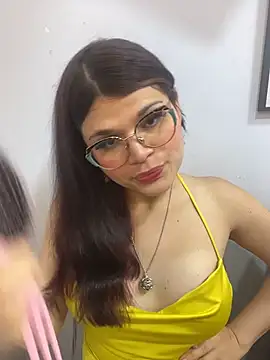 Snapshot of dayis_butera chatting on March 31, 2026, 3:47 pm dayis butera online show from March 31, 2026, 3:47 pm