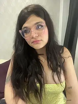 Snapshot of dayis_butera chatting on May 29, 2026, 12:44 pm dayis butera online show from May 29, 2026, 12:44 pm