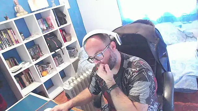 ravingr4d4 online show from February 23, 2026, 11:55 am