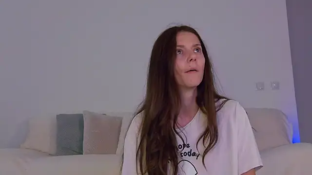 LilyRoselyn online show from September 29, 2025, 5:36 am