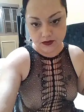 LilithRos3 online show from January 6, 2026, 10:25 pm