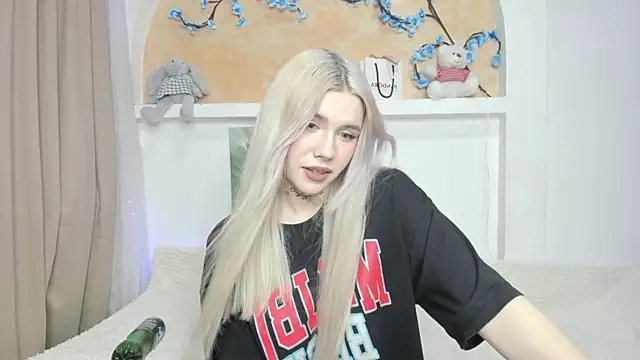 Alisa Black Star online show from December 20, 2025, 2:20 pm