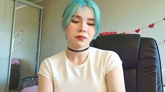 Alisa Black Star online show from May 24, 2026, 11:10 am