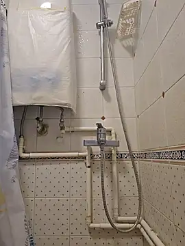 Snapshot of john_ng654321 chatting on November 11, 2025, 2:17 am john ng654321 online show from November 11, 2025, 2:17 am