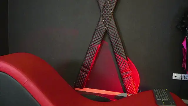 CelineConner online show from March 7, 2026, 5:14 am