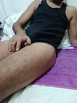 Snapshot of Mimo1402 chatting on October 25, 2025, 6:01 am Mimo1402 online show from October 25, 2025, 6:01 am