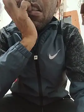 Snapshot of Mimo1402 chatting on November 16, 2025, 5:50 pm Mimo1402 online show from November 16, 2025, 5:50 pm