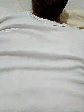 Snapshot of Mimo1402 chatting on November 12, 2025, 11:19 pm Mimo1402 online show from November 12, 2025, 11:19 pm