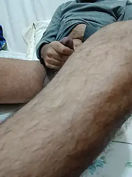 Snapshot of Mimo1402 chatting on November 8, 2025, 10:02 pm Mimo1402 online show from November 8, 2025, 10:02 pm