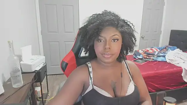 demi xoxo online show from October 17, 2025, 5:11 am