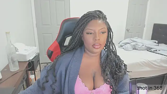 demi xoxo online show from September 30, 2025, 12:27 am