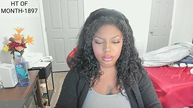 demi xoxo online show from December 1, 2025, 7:59 pm