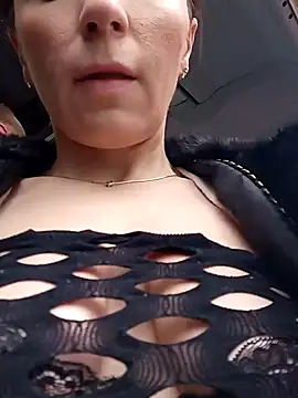 Snapshot of Brilliant-Queen1 chatting on January 5, 2025, 12:31 am Brilliant-Queen1 online show from January 5, 2025, 12:31 am