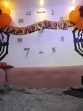 Snapshot of CaroFisher chatting on October 28, 2025, 1:54 pm CaroFisher online show from October 28, 2025, 1:54 pm