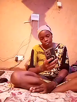 Snapshot of cute_naimah chatting on September 29, 2025, 2:44 pm cute naimah online show from September 29, 2025, 2:44 pm