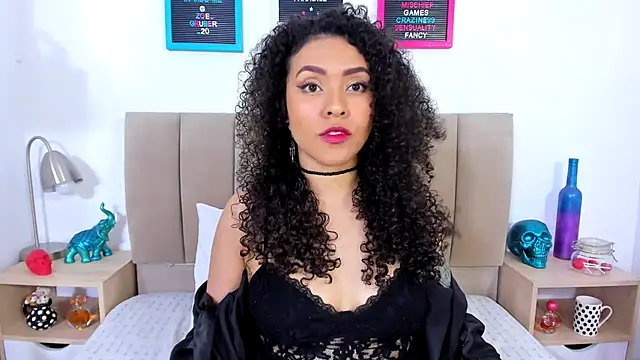 Snapshot of Zoe_Gruber chatting on March 15, 2025, 11:06 pm Zoe Gruber online show from March 15, 2025, 11:06 pm
