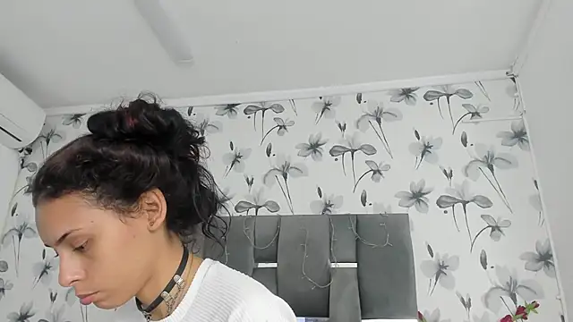 Ehotloveaxxx online show from January 10, 2026, 12:55 pm