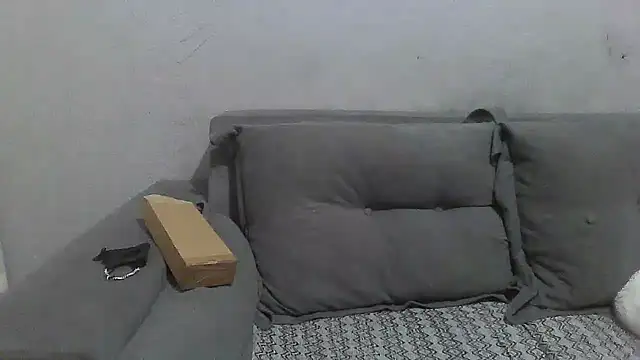 Snapshot of laiscibelle chatting on January 24, 2025, 5:21 am laiscibelle online show from January 24, 2025, 5:21 am