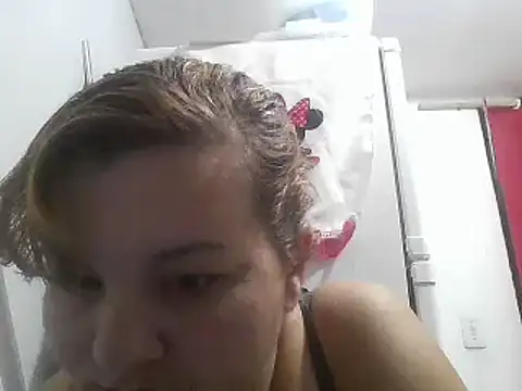 Snapshot of laiscibelle chatting on February 23, 2025, 5:01 am laiscibelle online show from February 23, 2025, 5:01 am
