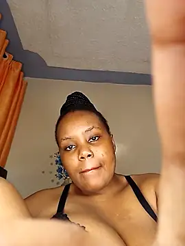 Snapshot of SexyTamarah chatting on October 18, 2025, 9:33 am SexyTamarah online show from October 18, 2025, 9:33 am