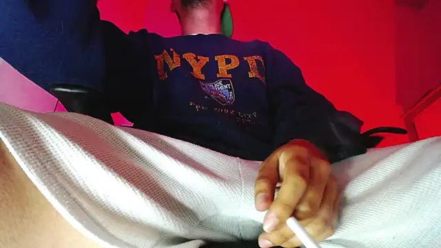 Snapshot of zacwatson_ chatting on November 30, 2025, 4:02 am zacwatson online show from November 30, 2025, 4:02 am